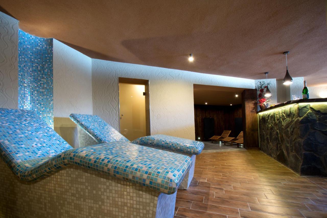 Hotel Lesana Stará Lesná Esterno foto