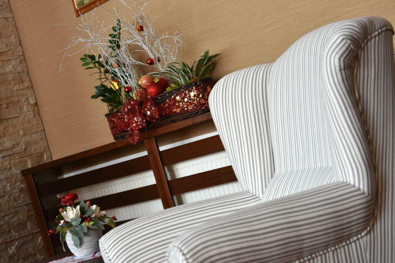 Hotel Lesana Stará Lesná Esterno foto